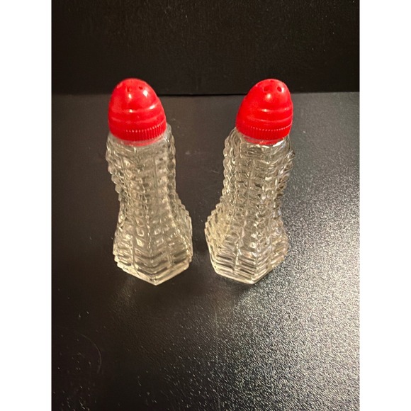 Other - Vintage Clear Glass Salt & Pepper Shakers Set Hexagon Art‎ Deco Style Red Screw